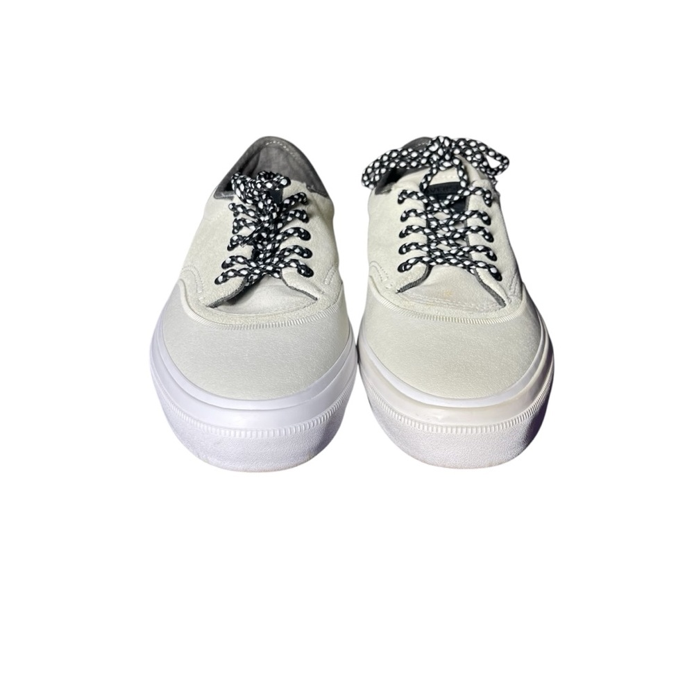 Converse Women's Classic Canvas Sneakers